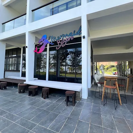 Roxy Sematan Beach Townhouse Deluxe , 1 & 2 Exterior photo
