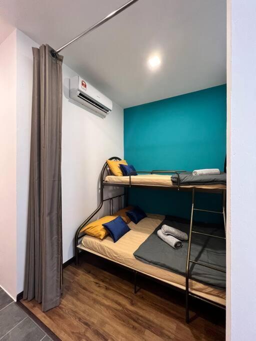 Holiday home Roxy Townhouse Deluxe , 1 & 2
