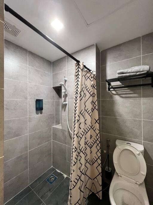 Roxy Townhouse Deluxe , 1 & 2 Holiday home
