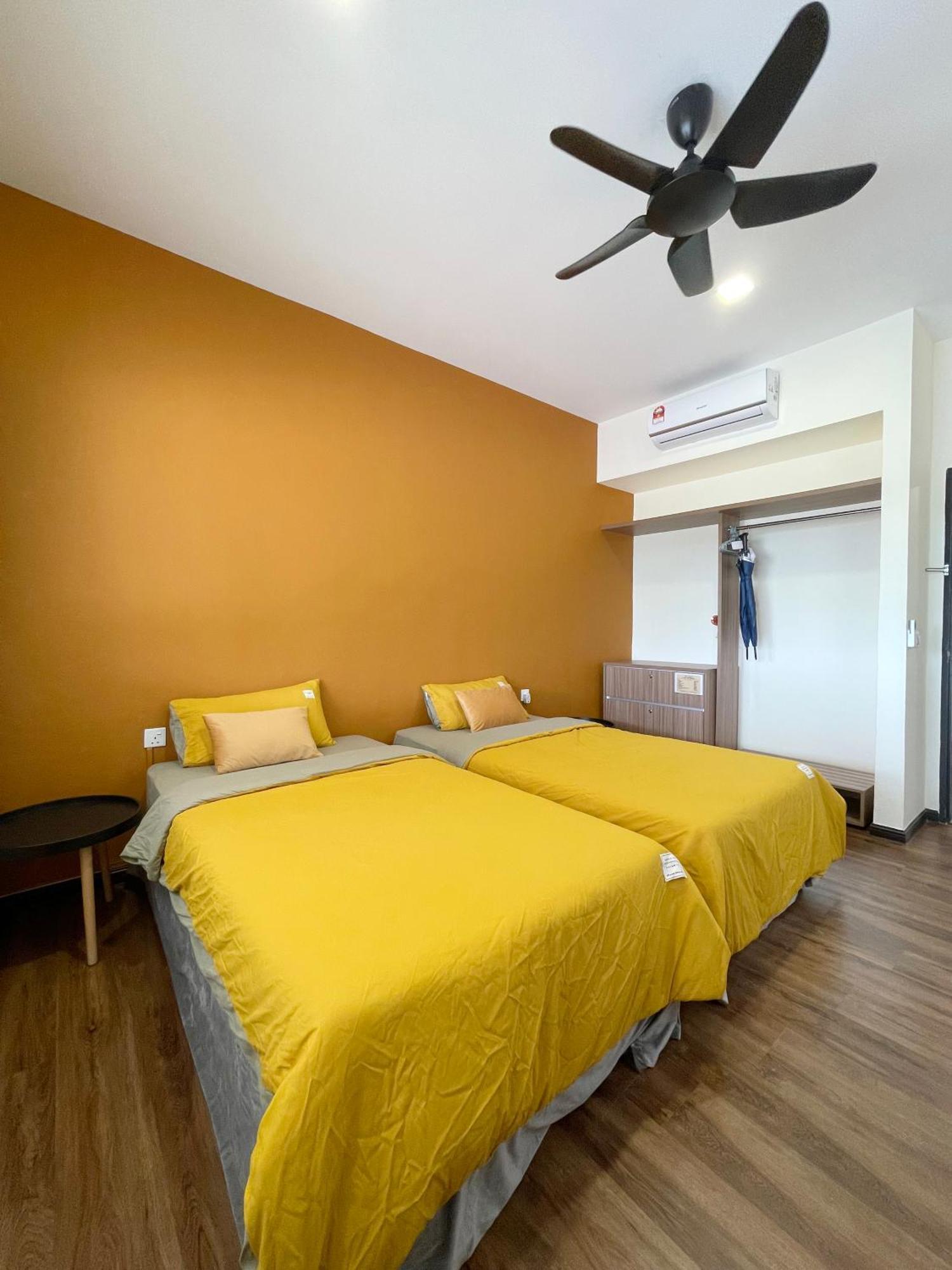 Holiday home Roxy Townhouse Deluxe , 1 & 2 Sematan
