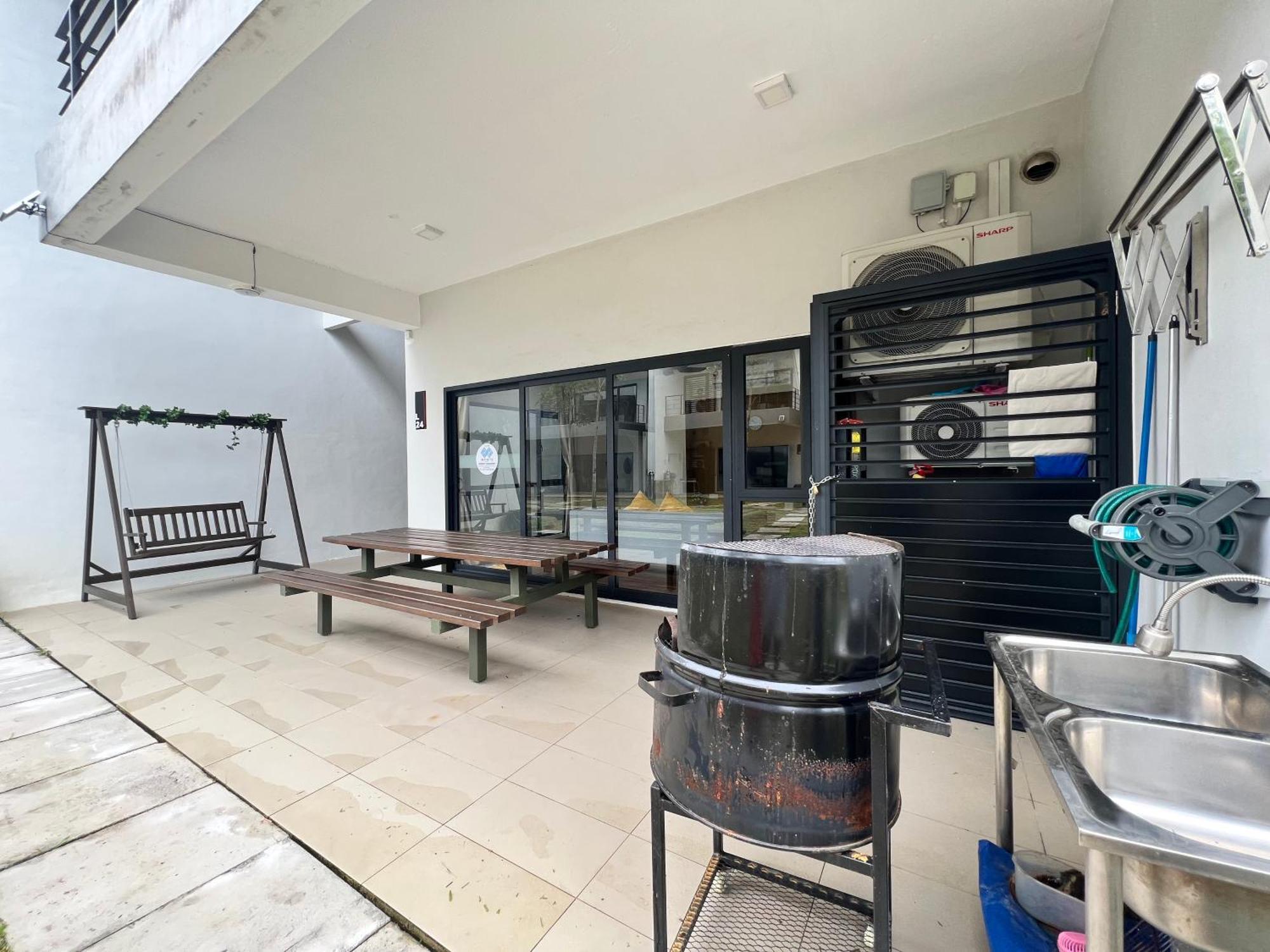 Holiday home Roxy Townhouse Deluxe , 1 & 2