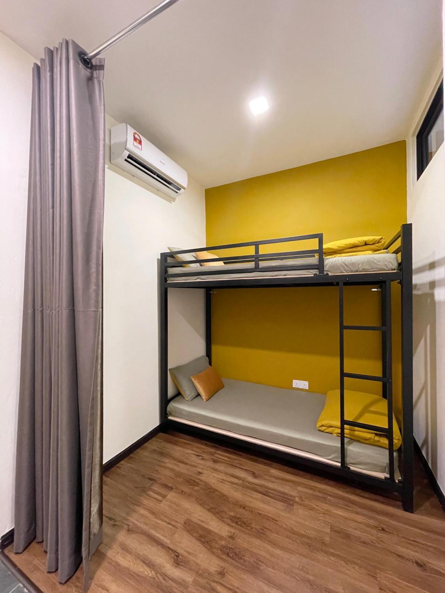 Holiday home Roxy Townhouse Deluxe , 1 & 2 *
