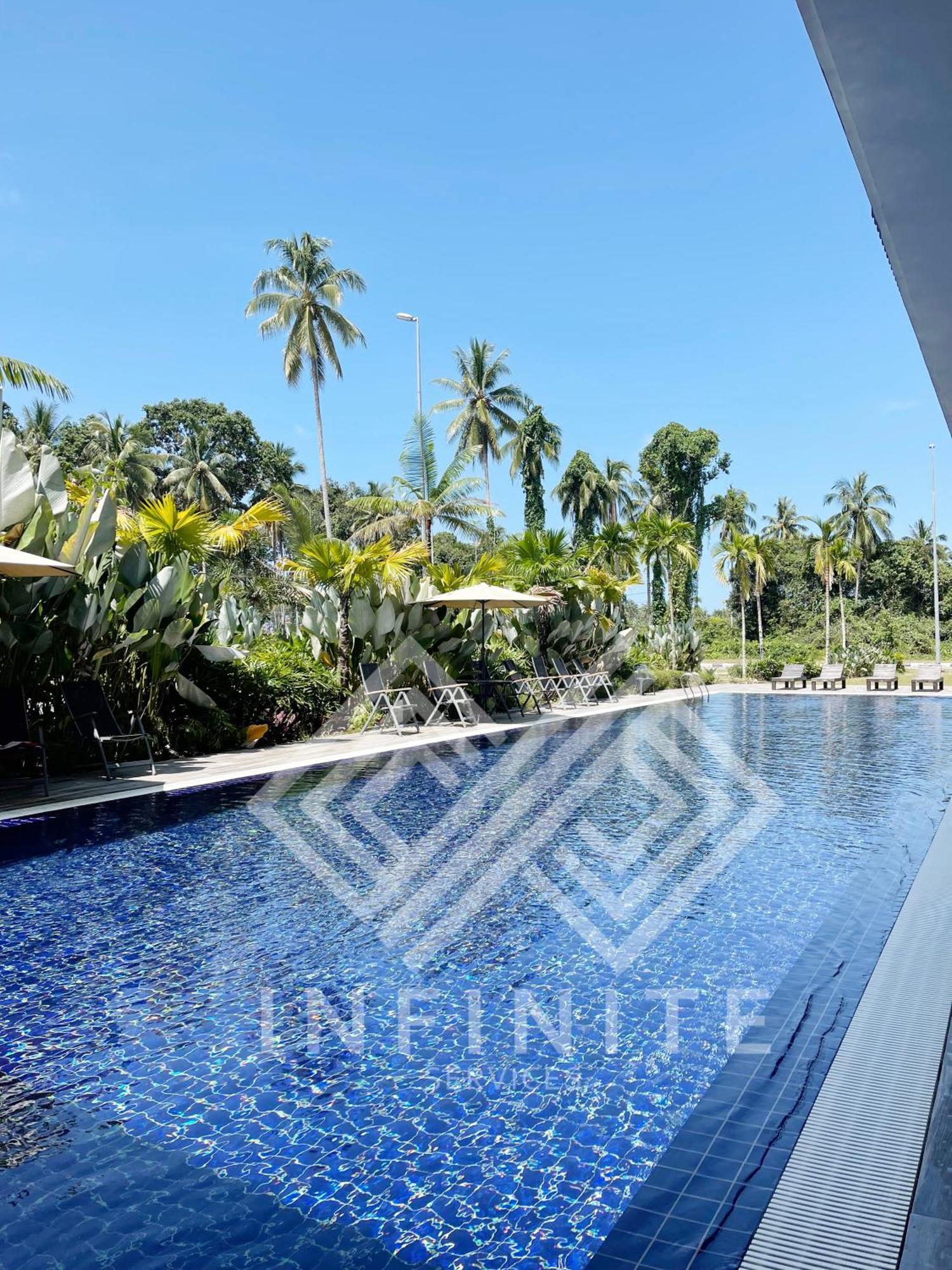 Roxy Townhouse Deluxe , 1 & 2 Holiday home Sematan
